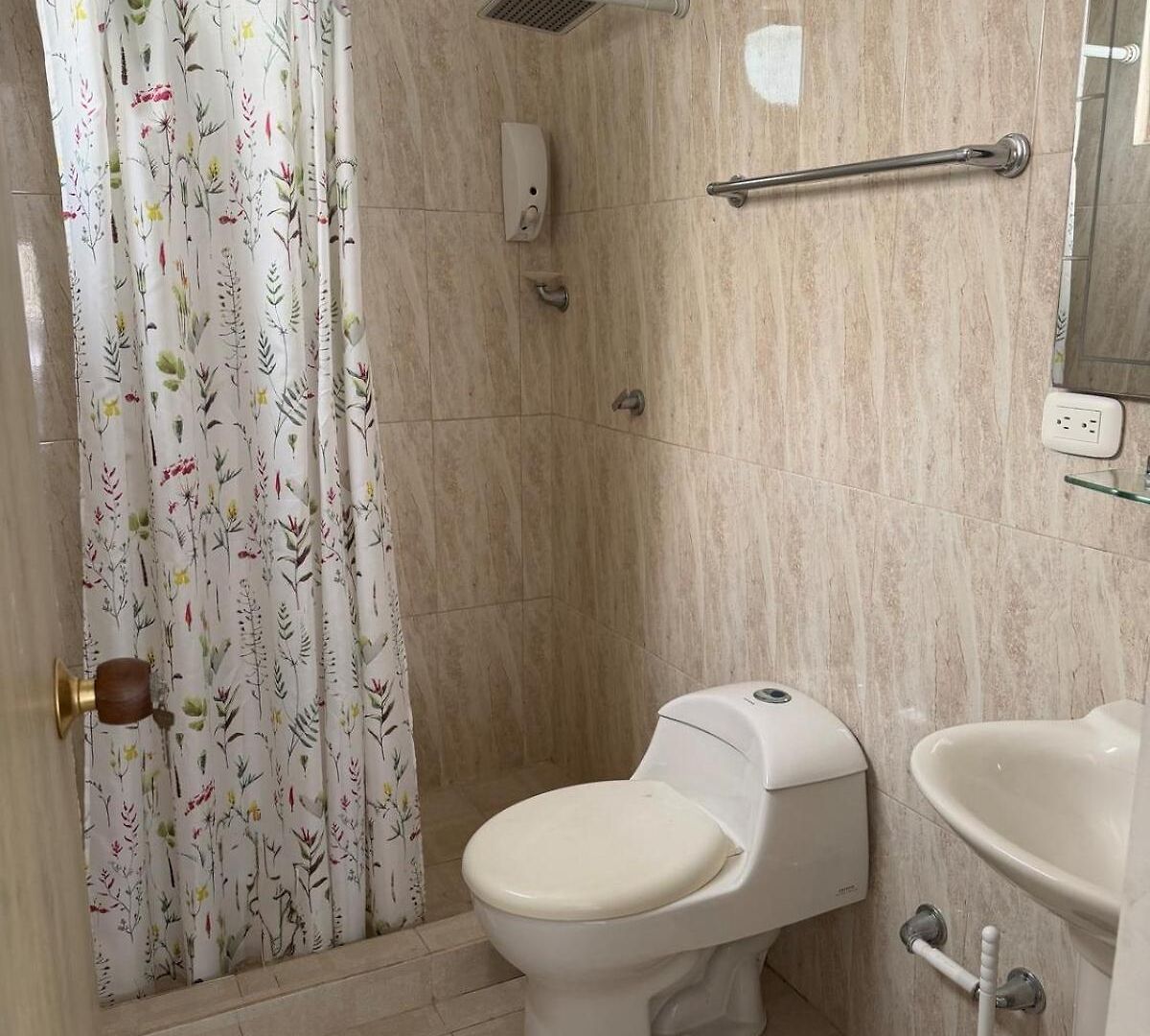 2 Bedroom Near Beach&bahía Castillo Apartamento Cartagena